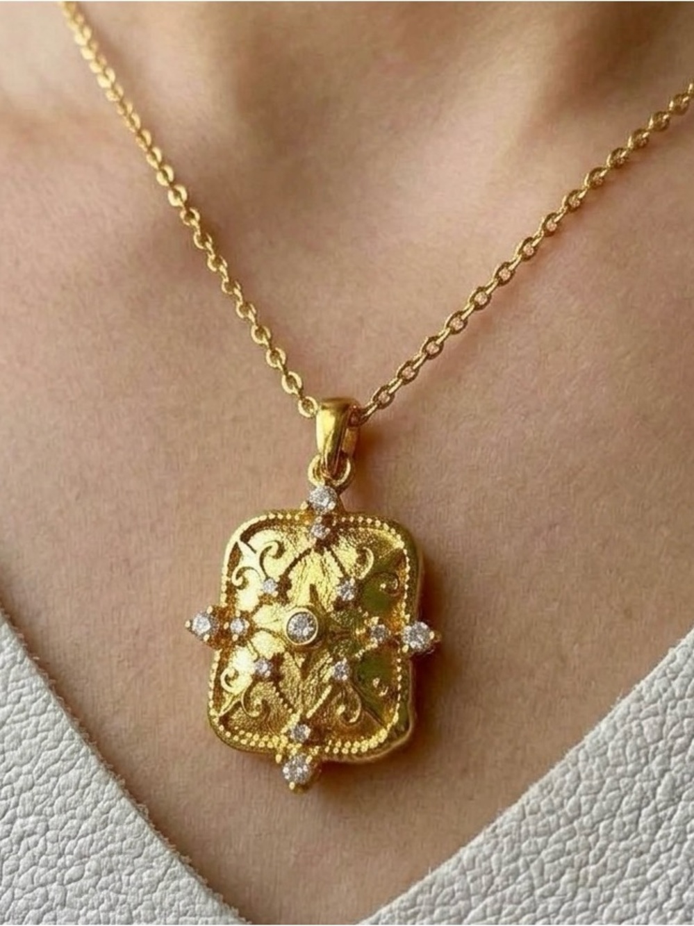 Elegant Gold and Pink two side wear Pendant necklace